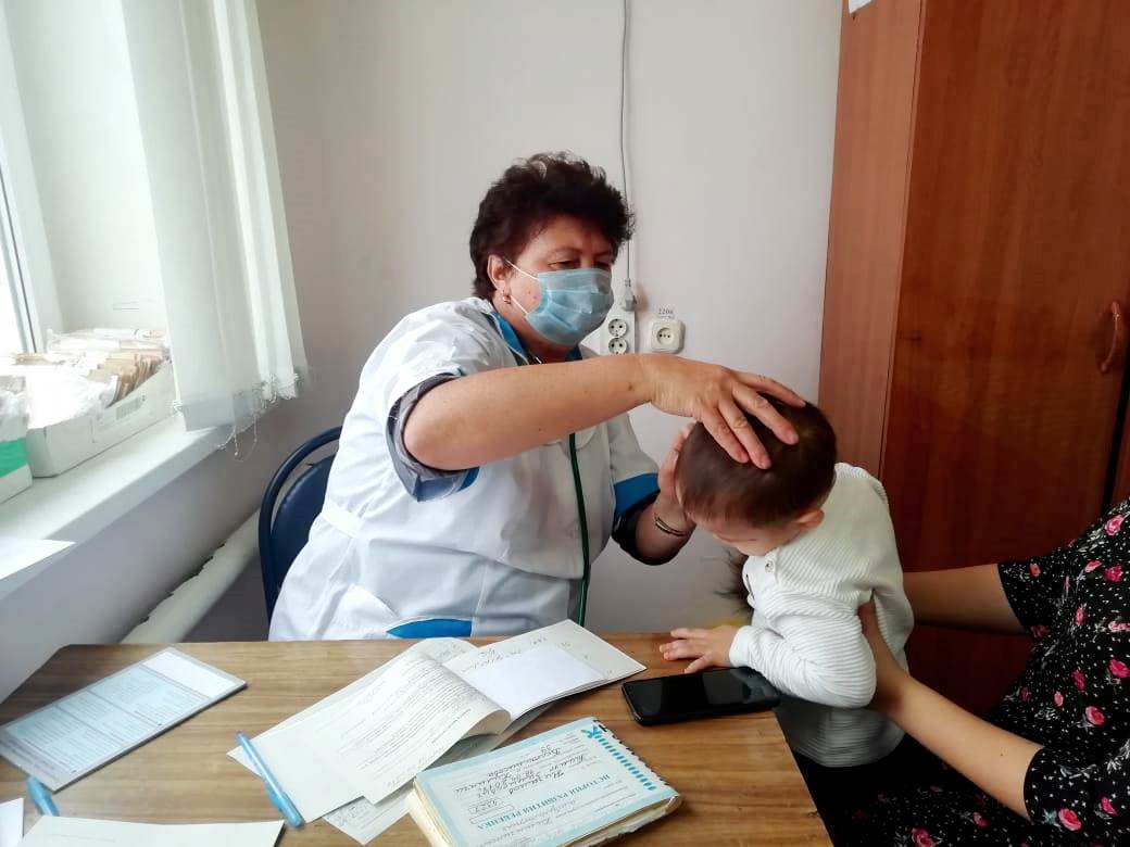 Астраханские медики выезжают в районы области для осмотра детей
