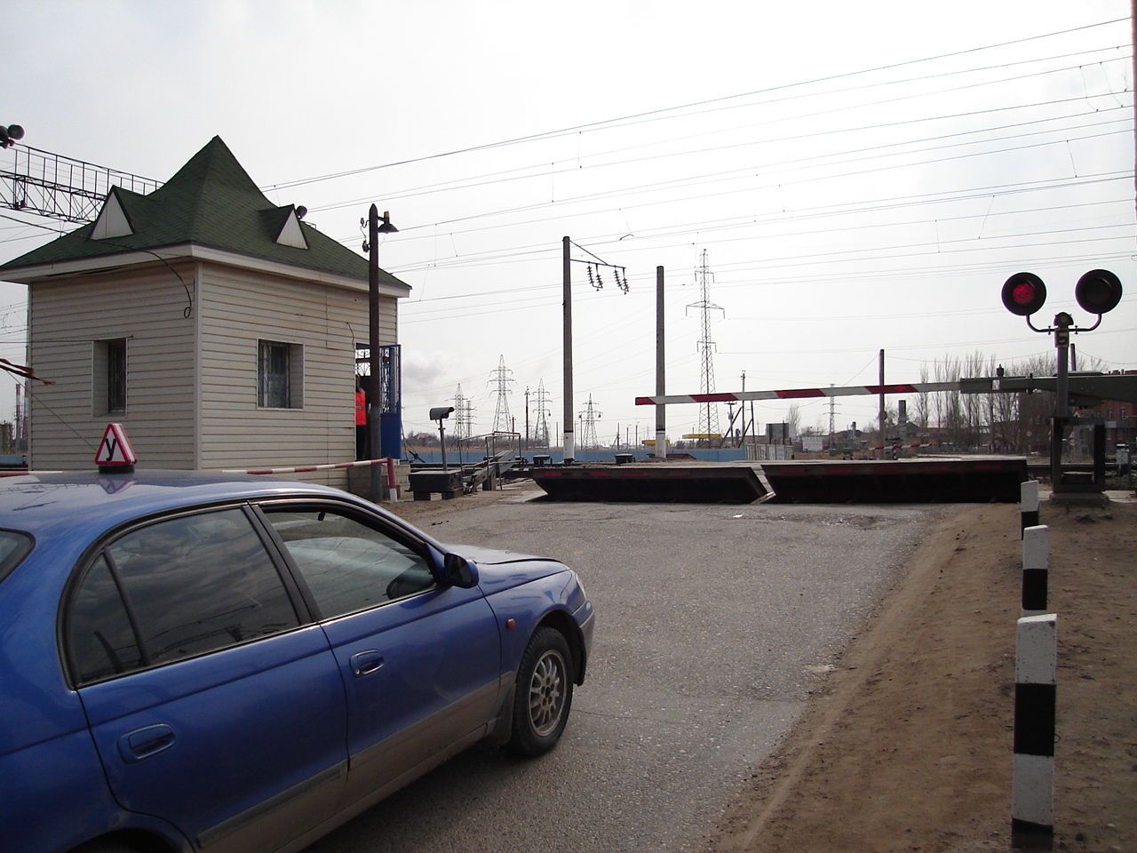 В Астраханской области запланированы ремонтные работы на нескольких ж/д переездах