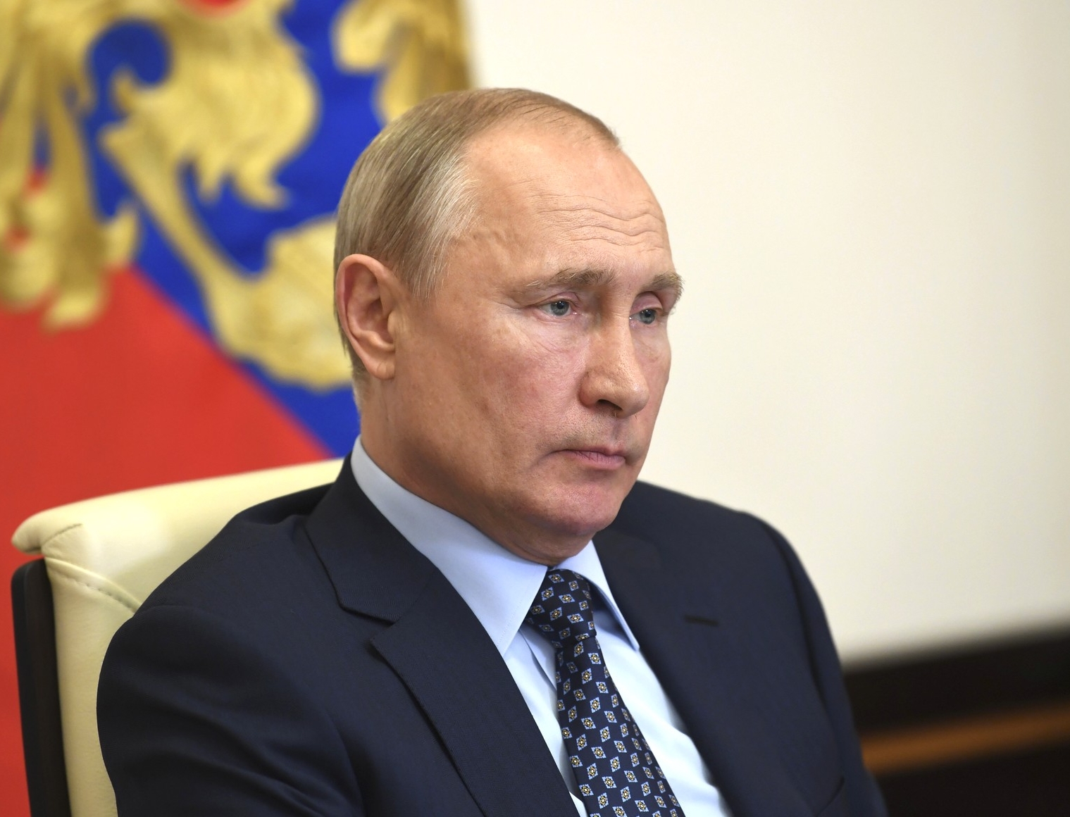 Владимир Путин сделал новое обращение по поводу ограничительных мер