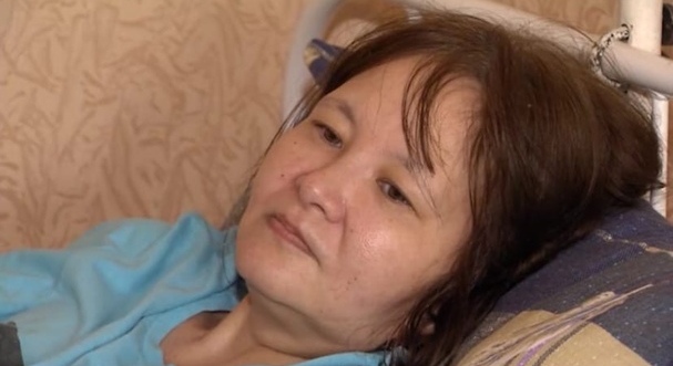 «Бог оставил мне разум»: женщина-инвалид из Астрахани  борется за права всего посёлка и свою жизнь