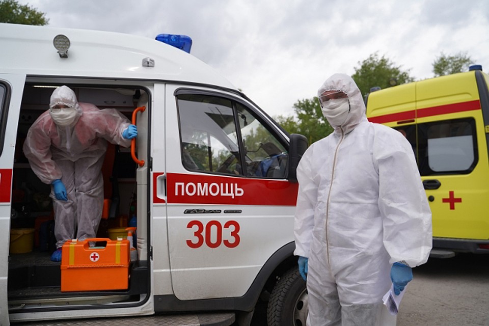Заболел на 2 дня позже: водитель скорой помощи из Астрахани не может получить ковидные выплаты