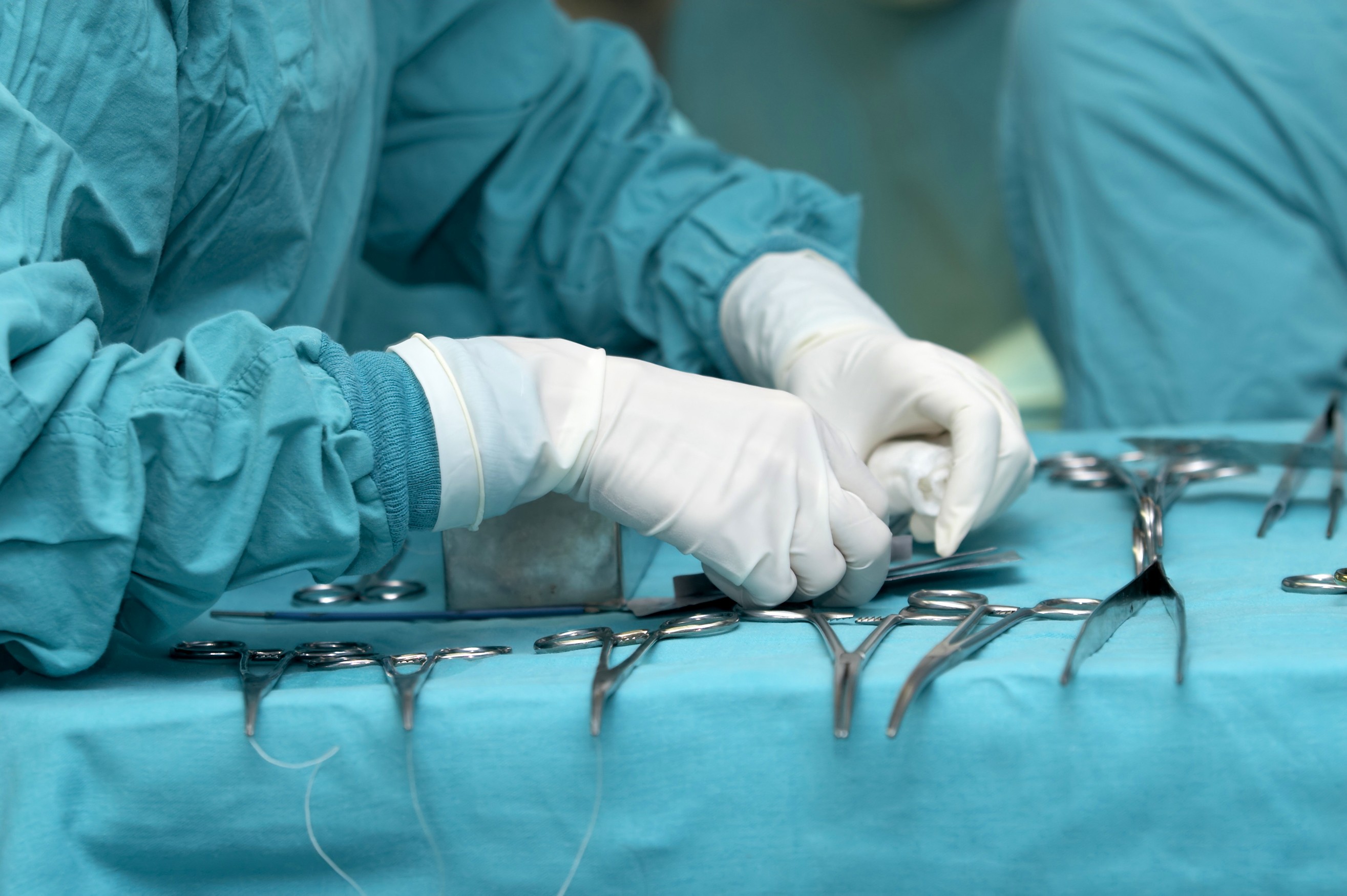 Беременной астраханке врачи провели сложную операция на сосудах головного мозга