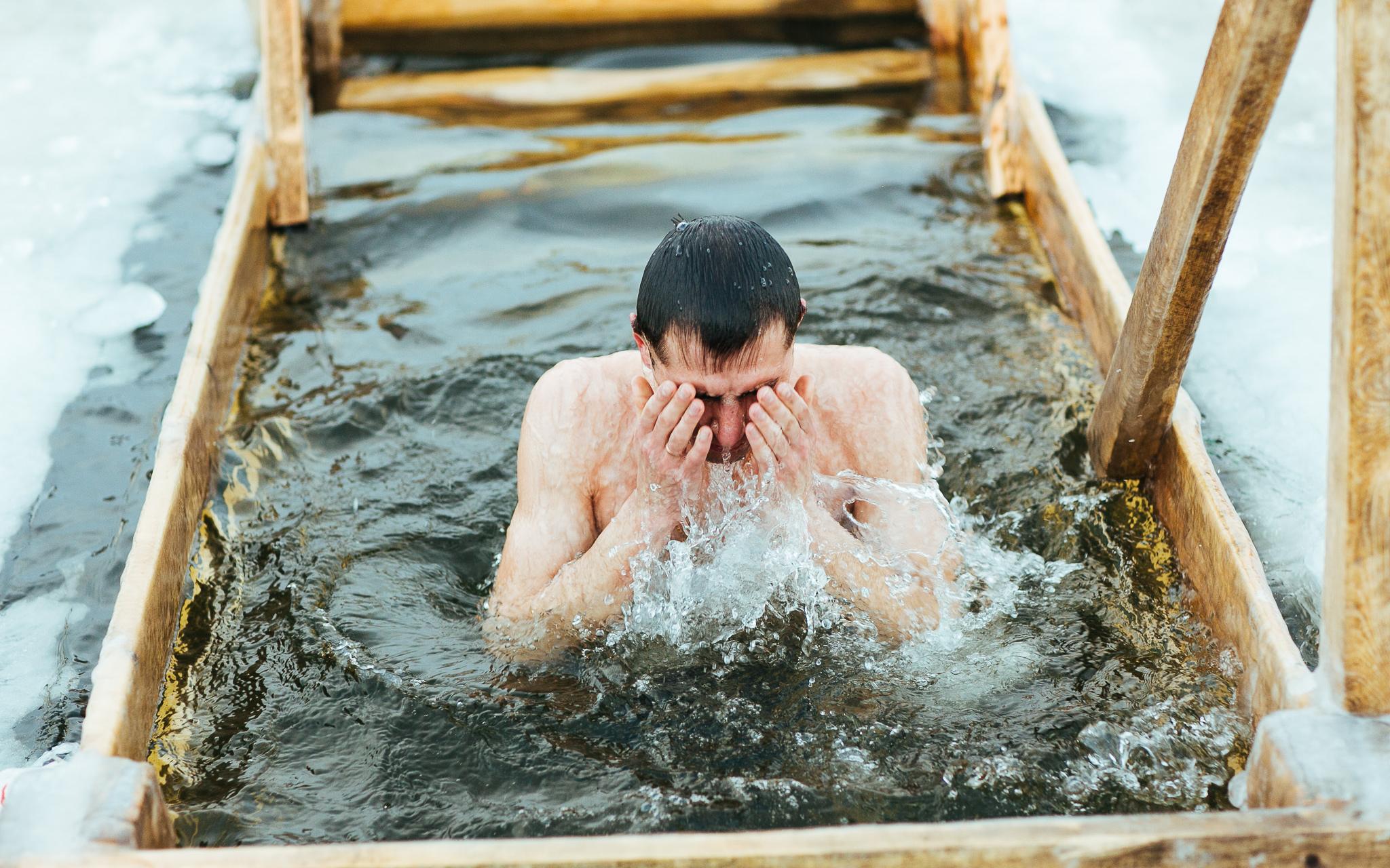 Стали известны места для купания в проруби на Крещение в Астрахани